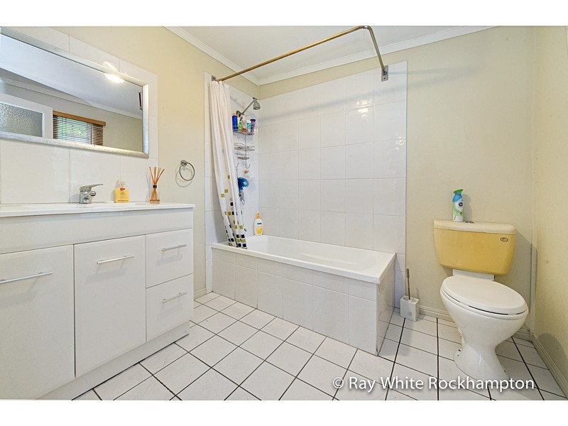 141 Mostyn Street, Berserker QLD 4701