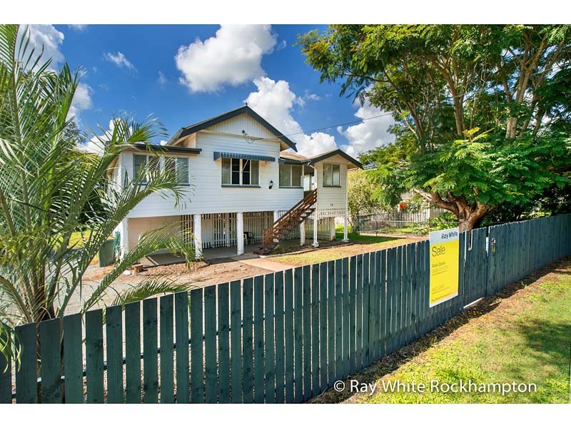 14 Tomkins Street, Berserker QLD 4701