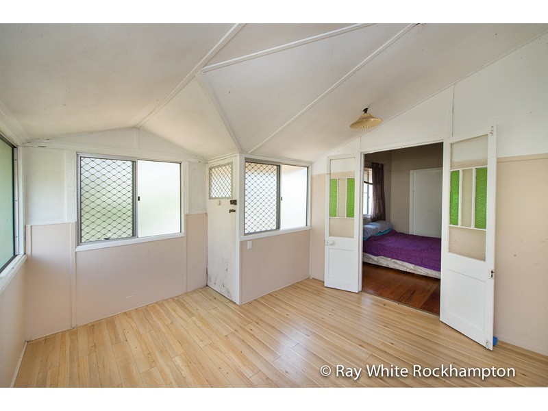 14 Tomkins Street, Berserker QLD 4701