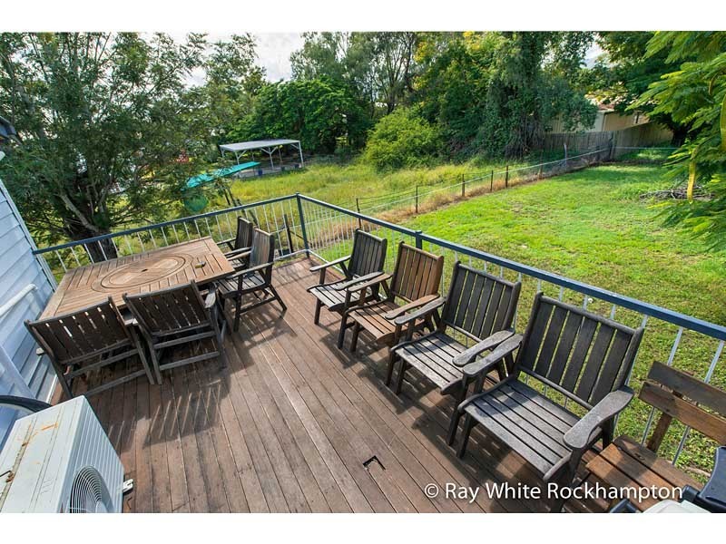 14 Tomkins Street, Berserker QLD 4701
