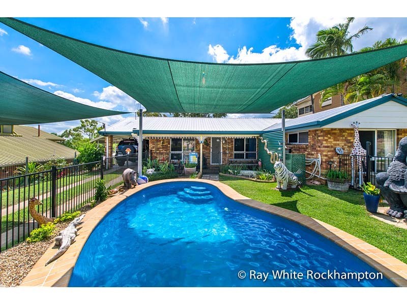 319 Saunders Street, Koongal QLD 4701