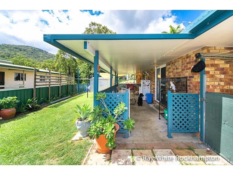 319 Saunders Street, Koongal QLD 4701