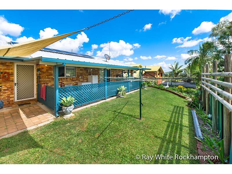 319 Saunders Street, Koongal QLD 4701