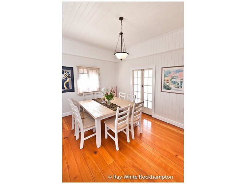 73 Albert Street, The Range QLD 4700
