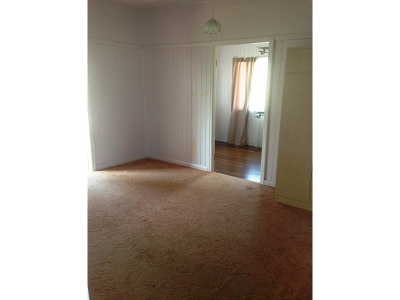 287 Berserker Street, Berserker QLD 4701