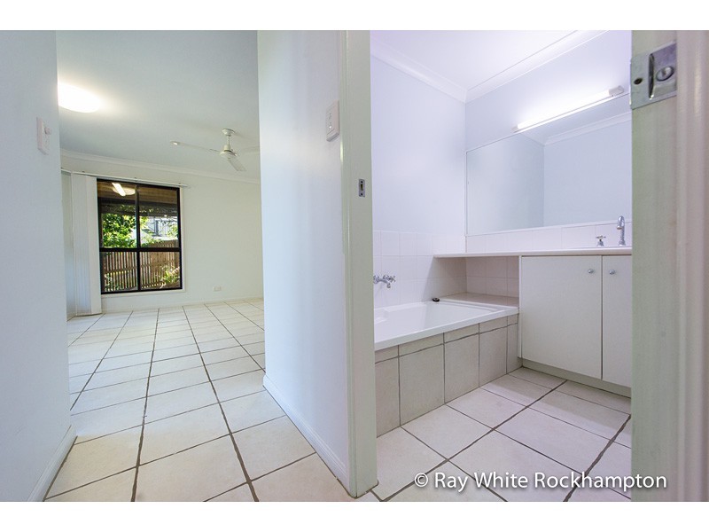 19 Forbes Avenue, Frenchville QLD 4701