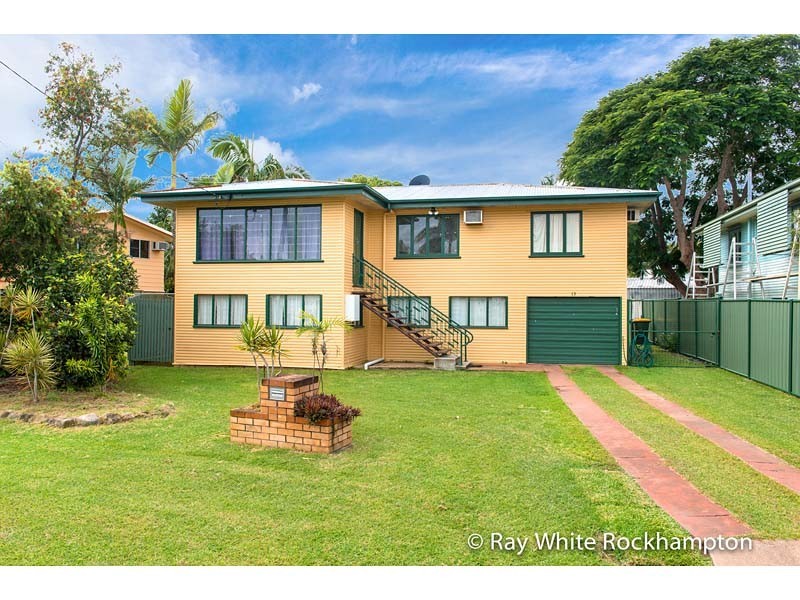 13 Davidson Street, Park Avenue QLD 4701