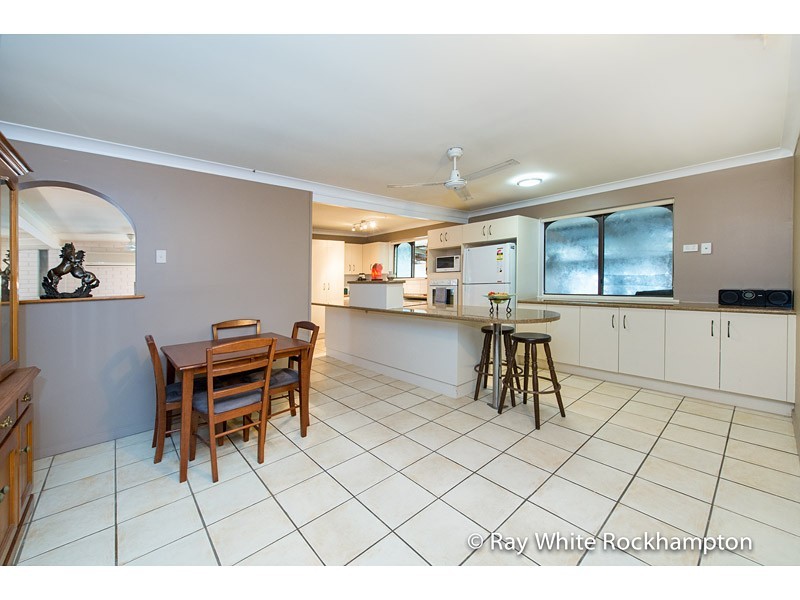 290 Ford Street, Berserker QLD 4701