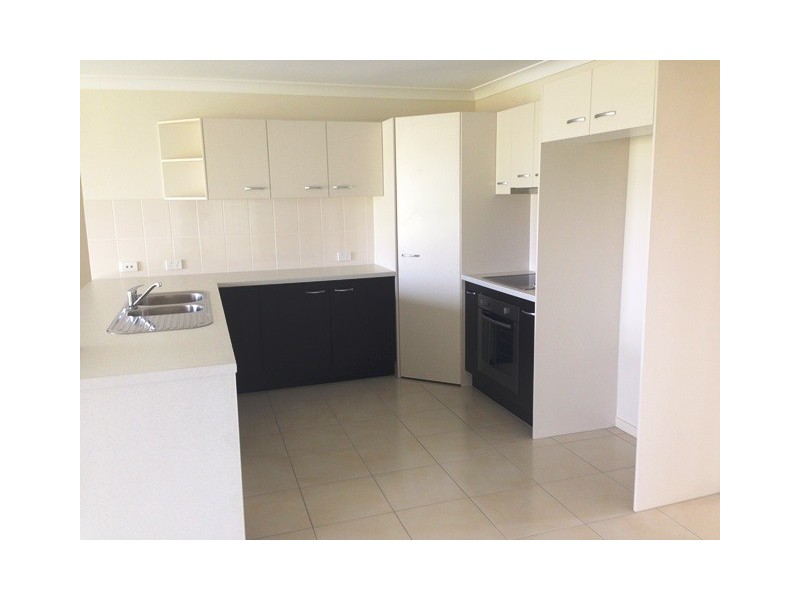 31 Kildare Crescent, Parkhurst QLD 4702