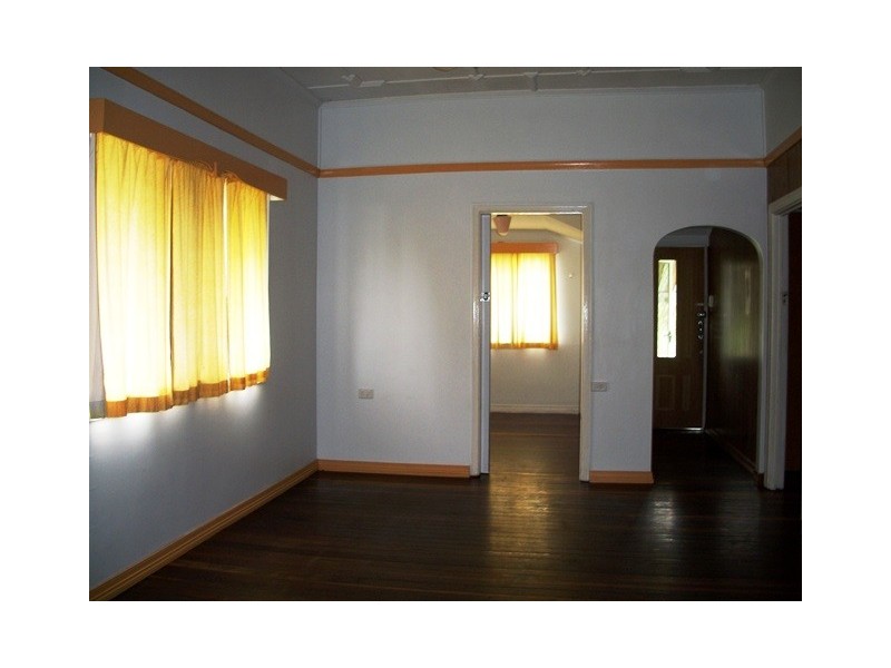 9 Lucas Street, Berserker QLD 4701