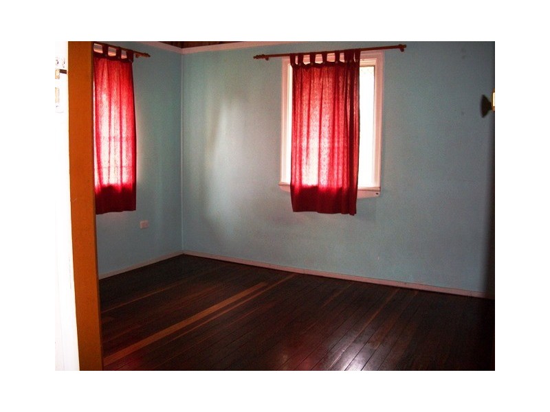 9 Lucas Street, Berserker QLD 4701