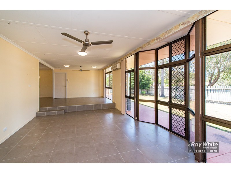 15 Brosnan Crescent, Parkhurst QLD 4702