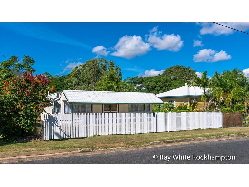 128 Connor Street, Koongal QLD 4701