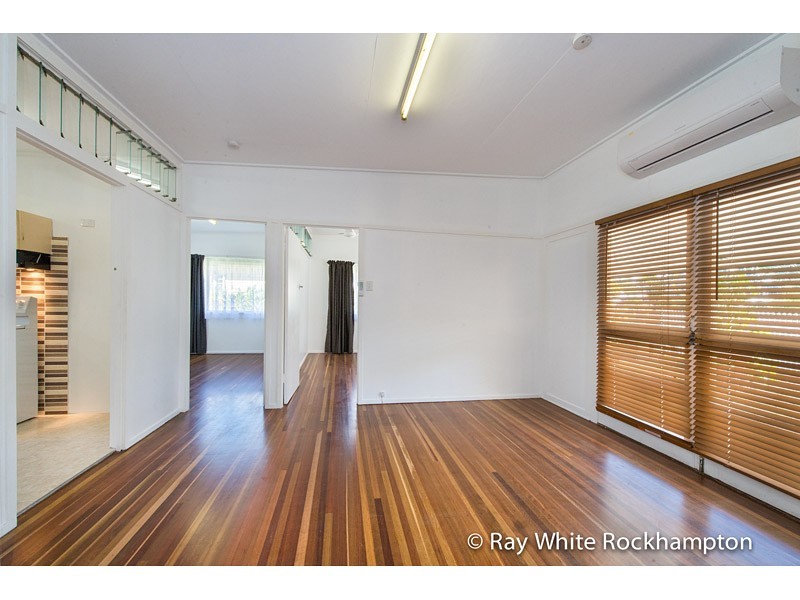 128 Connor Street, Koongal QLD 4701