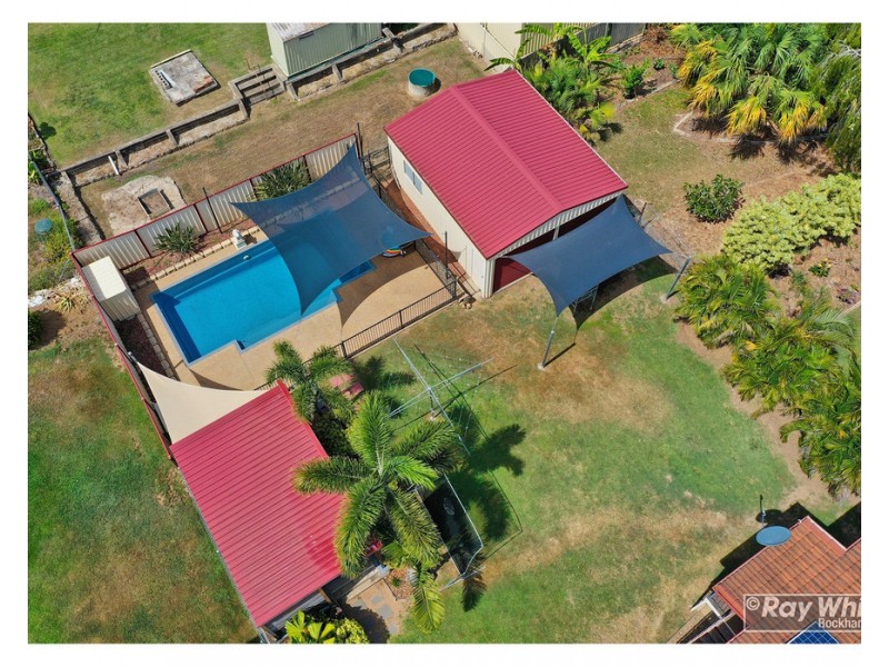 15 Sunrise Crescent, Gracemere QLD 4702