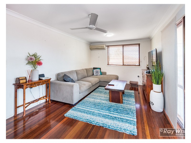 15 Sunrise Crescent, Gracemere QLD 4702