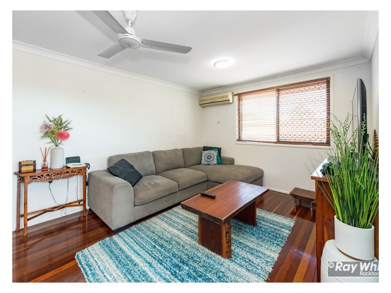 15 Sunrise Crescent, Gracemere QLD 4702