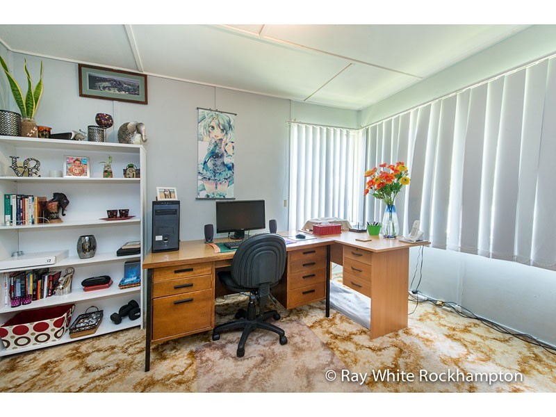 58 Alexandra Street, Park Avenue QLD 4701