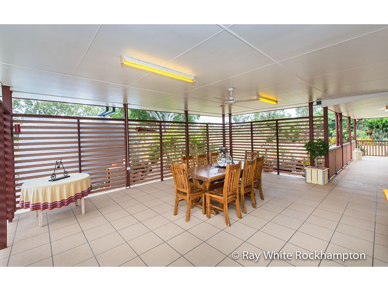 72 Sturt Drive, Glenlee QLD 4711