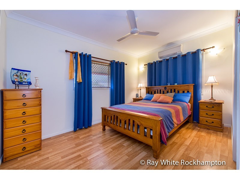 72 Sturt Drive, Glenlee QLD 4711