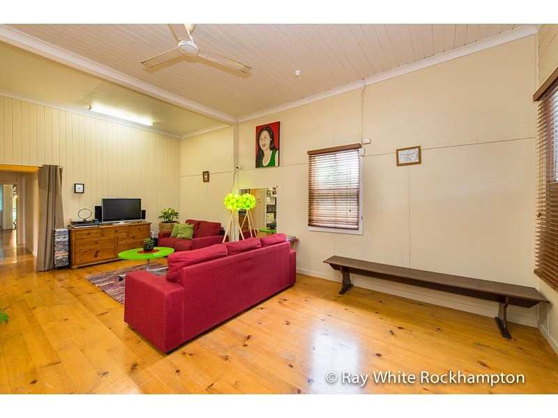 211 Upper Dawson Road, Allenstown QLD 4700