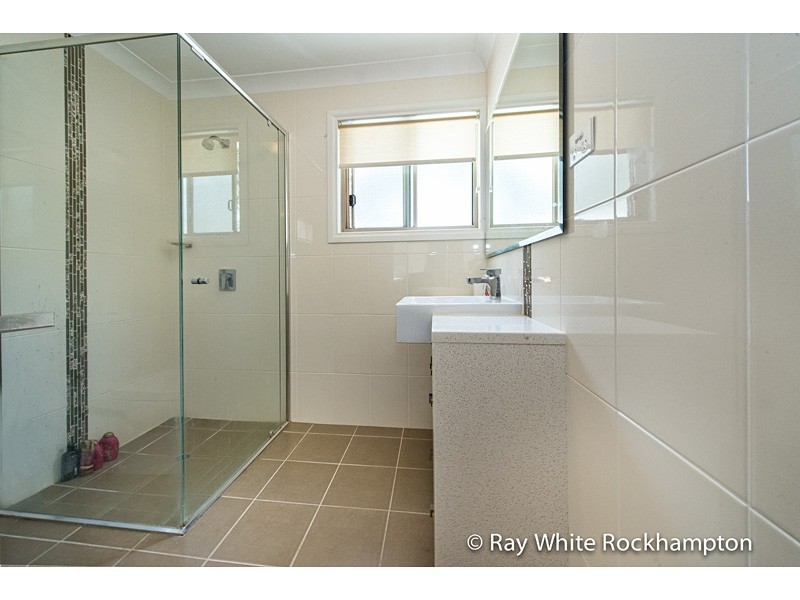 4 Jordon Close, Frenchville QLD 4701