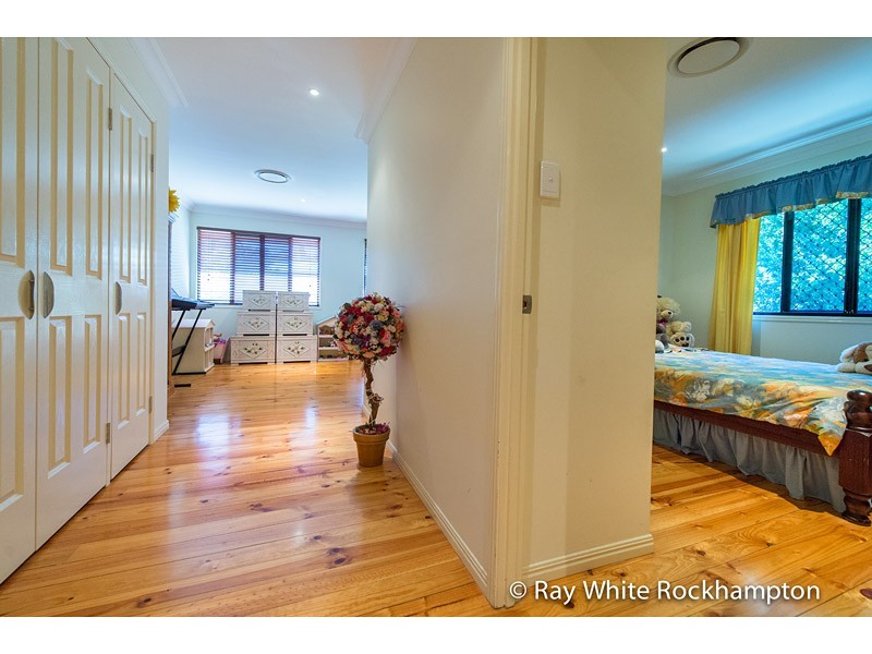 21 Lamington Street, The Range QLD 4700