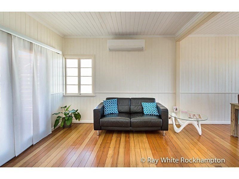 218 Agnes Street, The Range QLD 4700