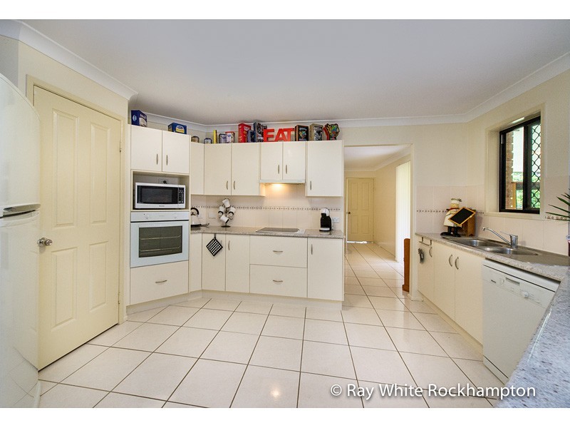 4 Constantia Crescent, Frenchville QLD 4701