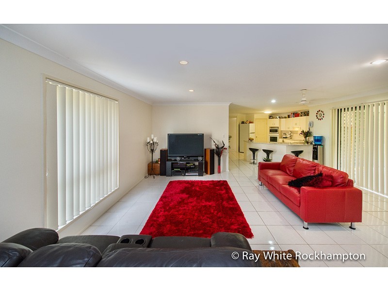 4 Constantia Crescent, Frenchville QLD 4701