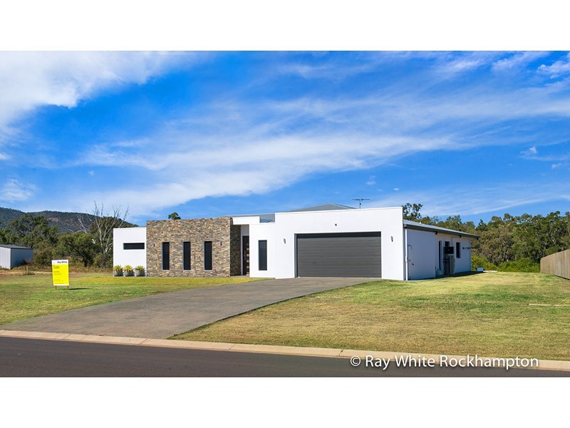 44 Stirling Drive, Rockyview QLD 4701