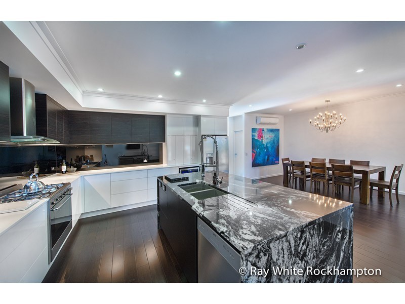 44 Stirling Drive, Rockyview QLD 4701