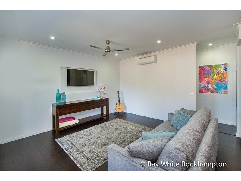 44 Stirling Drive, Rockyview QLD 4701