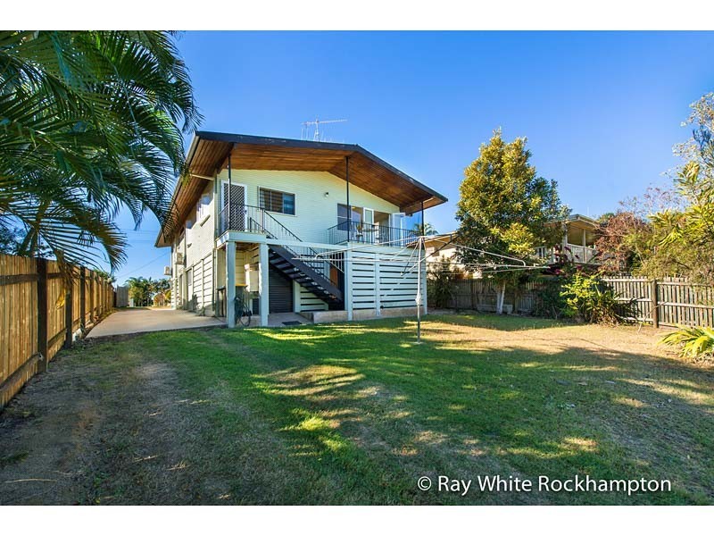 12 Agnes Street, The Range QLD 4700