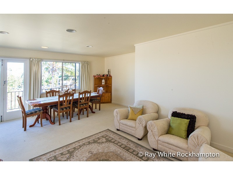 12 Agnes Street, The Range QLD 4700