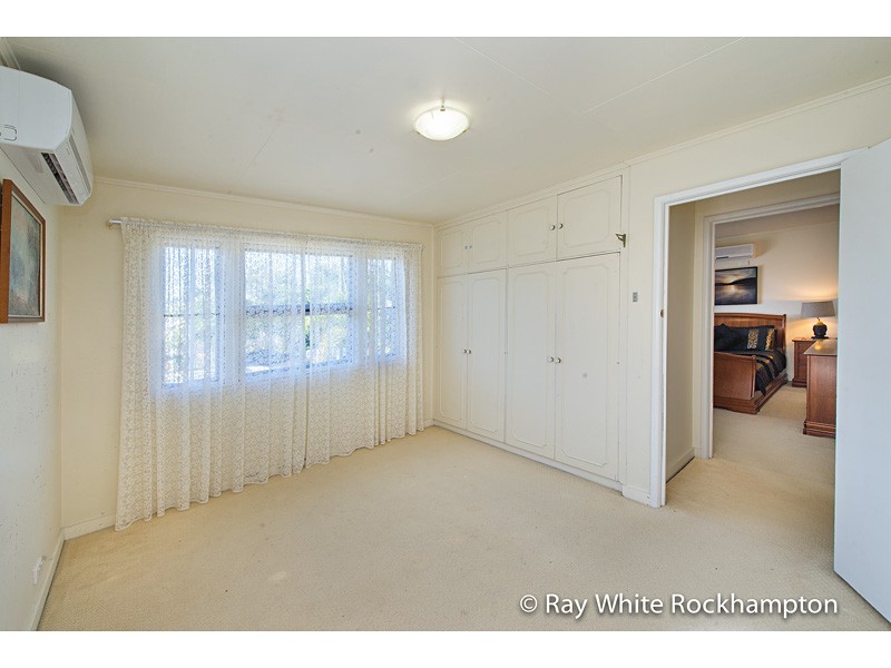 12 Agnes Street, The Range QLD 4700