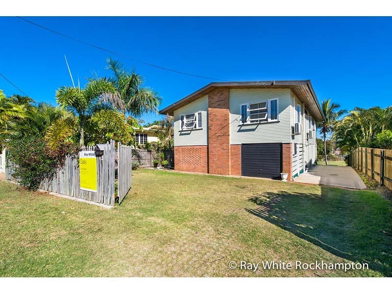 12 Agnes Street, The Range QLD 4700
