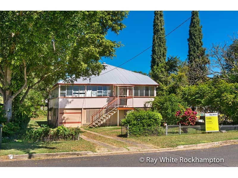 16 Armstrong Street, Berserker QLD 4701
