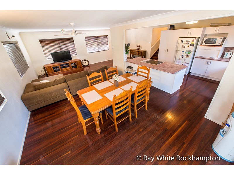 13 Barker Street, Kawana QLD 4701