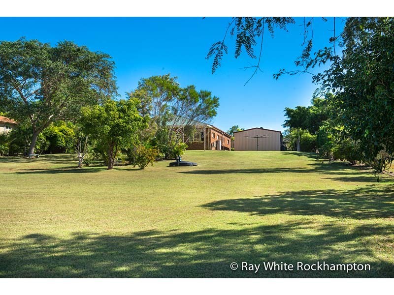 119-121 Angela Road, Rockyview QLD 4701