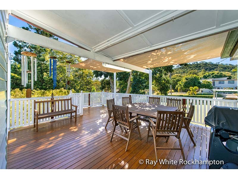 389 Rhodes Street, Koongal QLD 4701