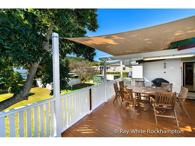 389 Rhodes Street, Koongal QLD 4701