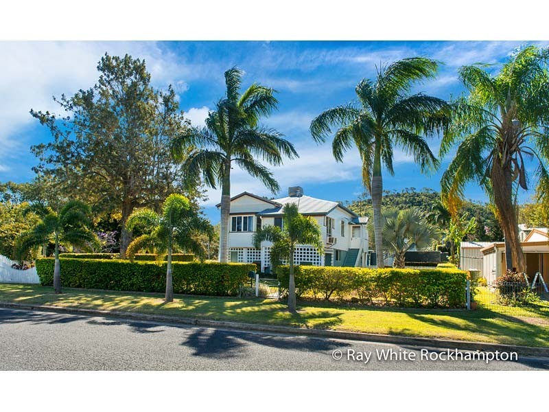 389 Rhodes Street, Koongal QLD 4701