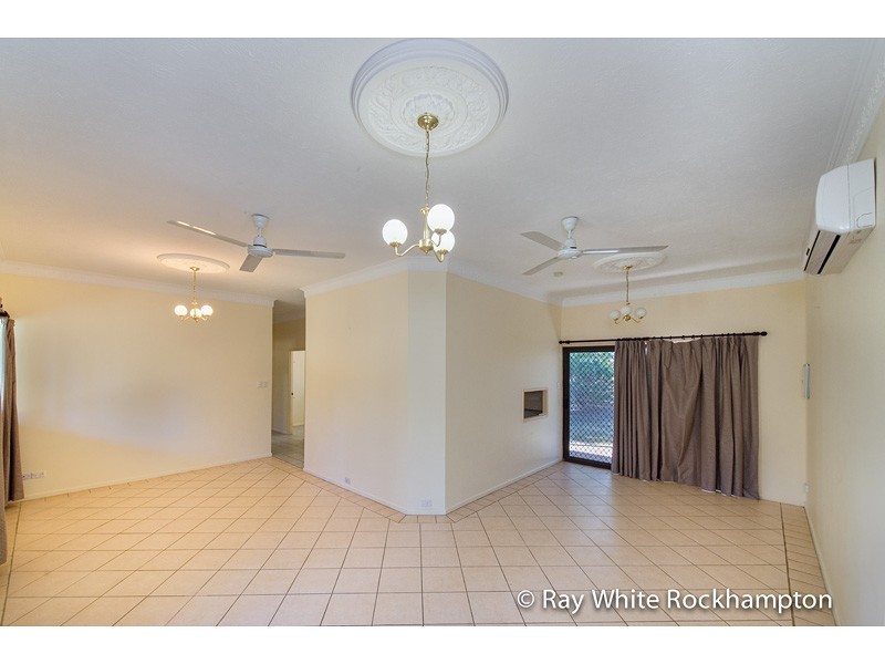 184 Julie Anne Drive, Glendale QLD 4711