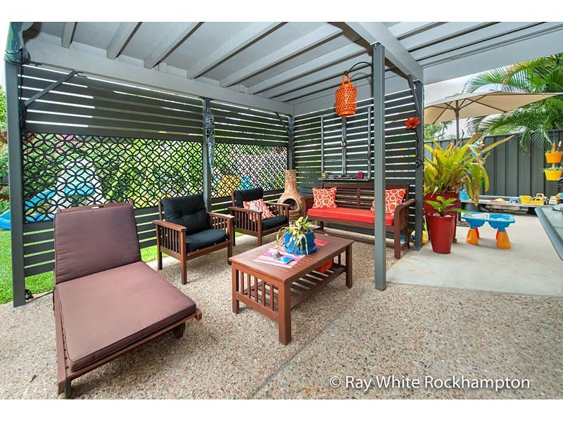 8 Schwarten Street, Kawana QLD 4701