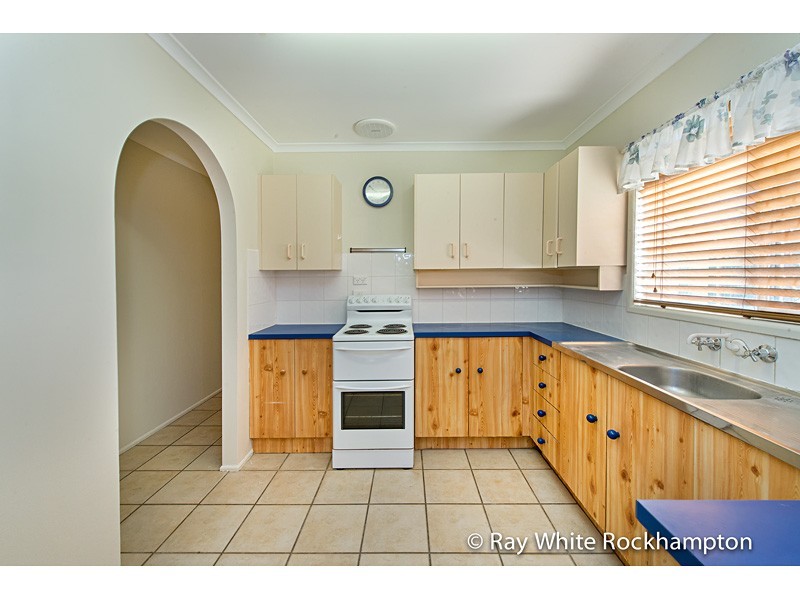 127 Pierce Street, Koongal QLD 4701