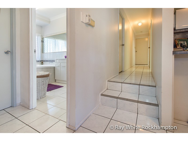 10 Rees Jones Close, Frenchville QLD 4701