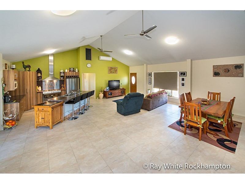 3100 Stanwell-Waroula Road, Alton Downs QLD 4702