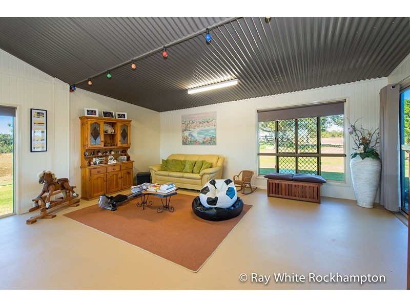 3100 Stanwell-Waroula Road, Alton Downs QLD 4702