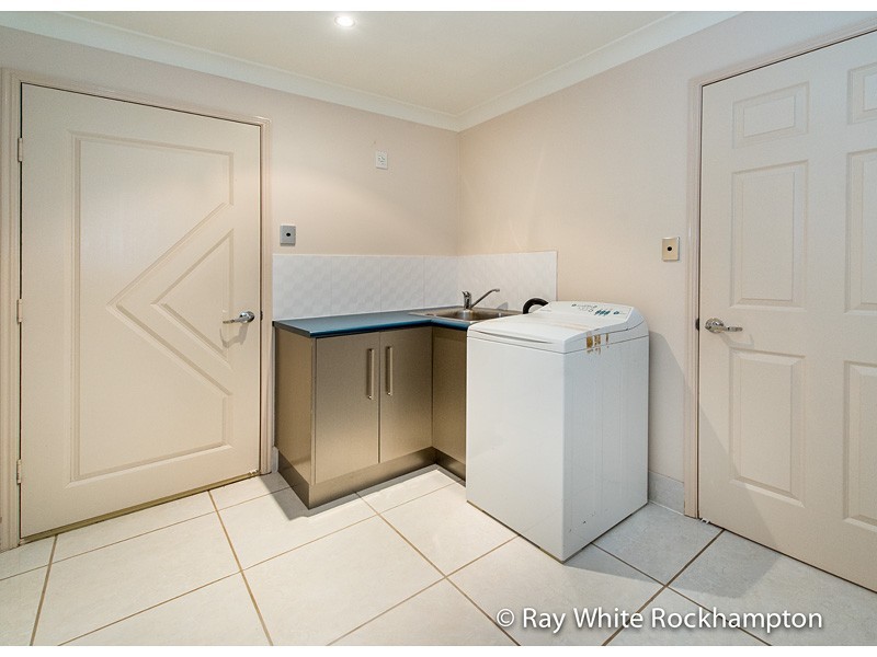 5 Inverary Way, Rockyview QLD 4701